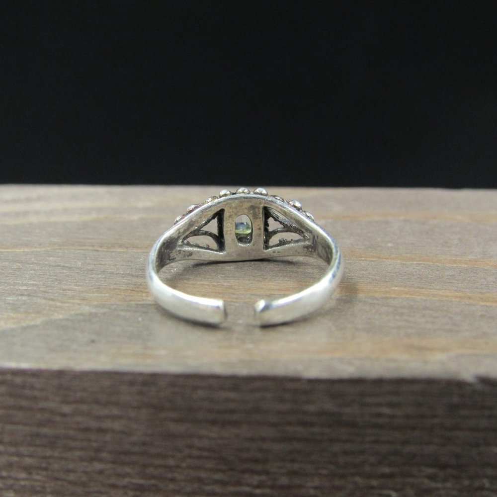 Size 3.75 Sterling Silver Rustic Rectangle Topaz … - image 3